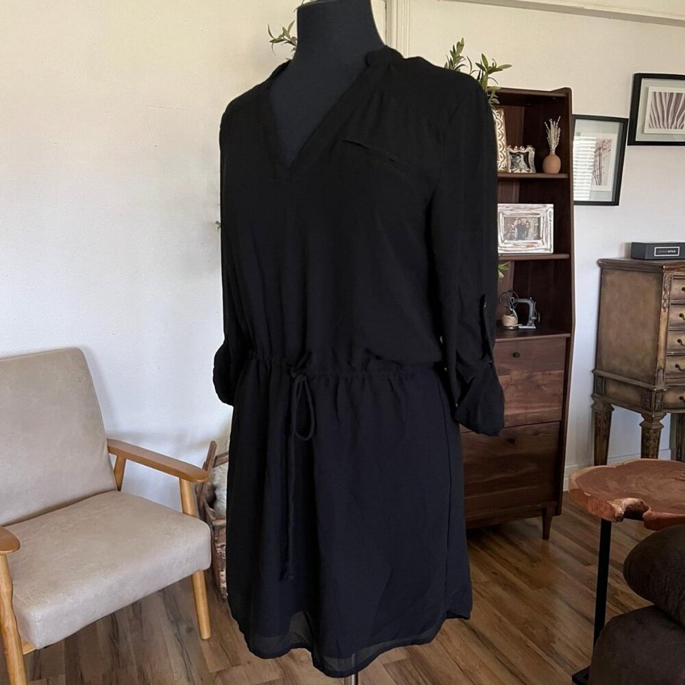 BLACK DRESS. Size medium - Picture 3 of 6